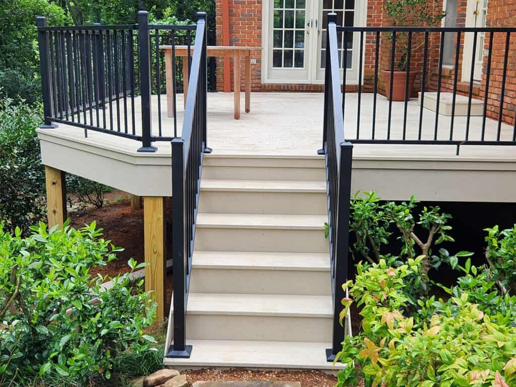 Custom deck with stairs and black railing in Birmingham, Alabama